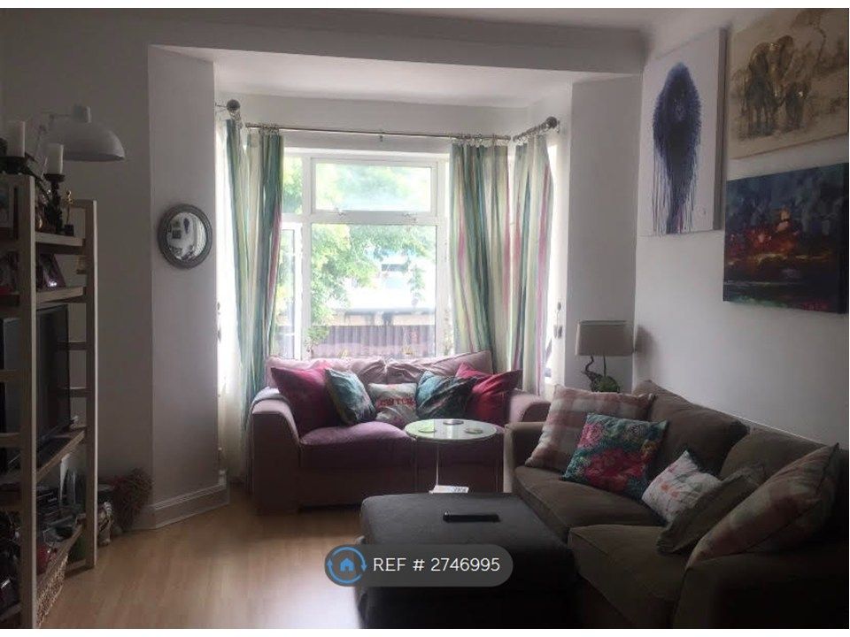 Property photo 3 of 15 Lounge (As Furnished)