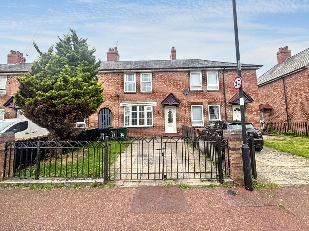 Property photo 1 of 9