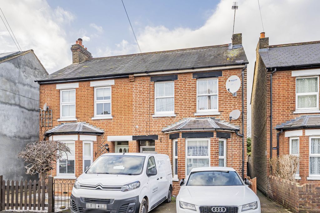 Property photo 1 of 9