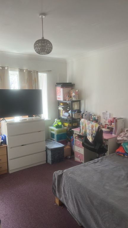 Property photo 2 of 8 Photo 2