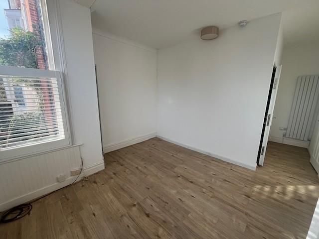 Property photo 3 of 5 Lounge 1.Jpg