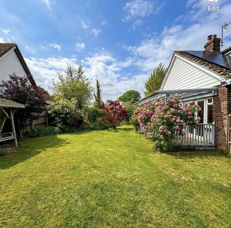 Property photo 3 of 35