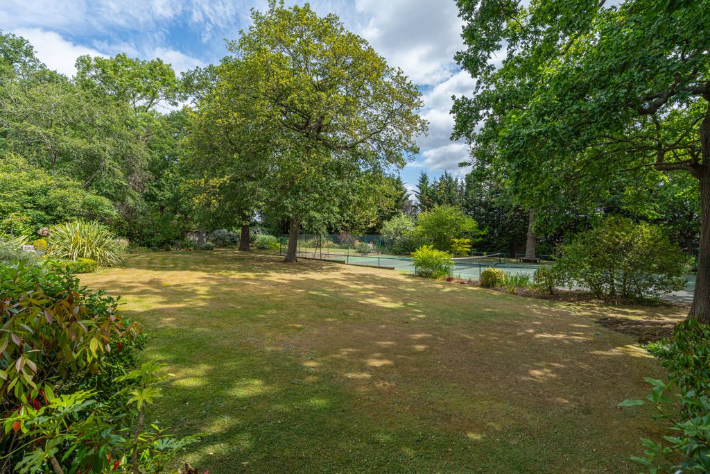 Additional image 18 of 6 bed property for saleCoombe Park, Kingston Upon Thames, South West London KT2, United Kingdom