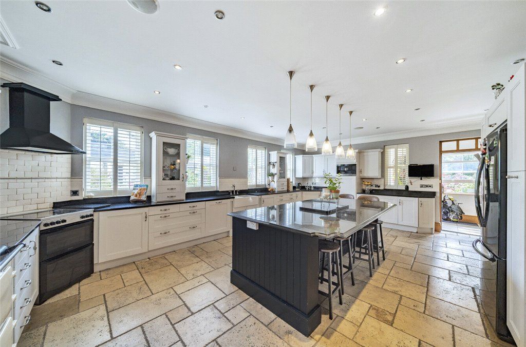 Property photo 3 of 34 Picture No. 58