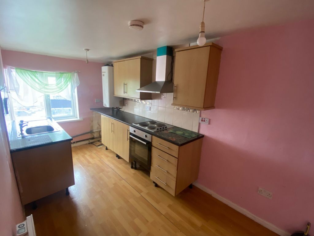 Property photo 1 of 4