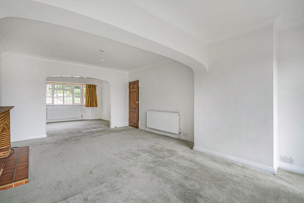 Property photo 2 of 28 Picture No. 02
