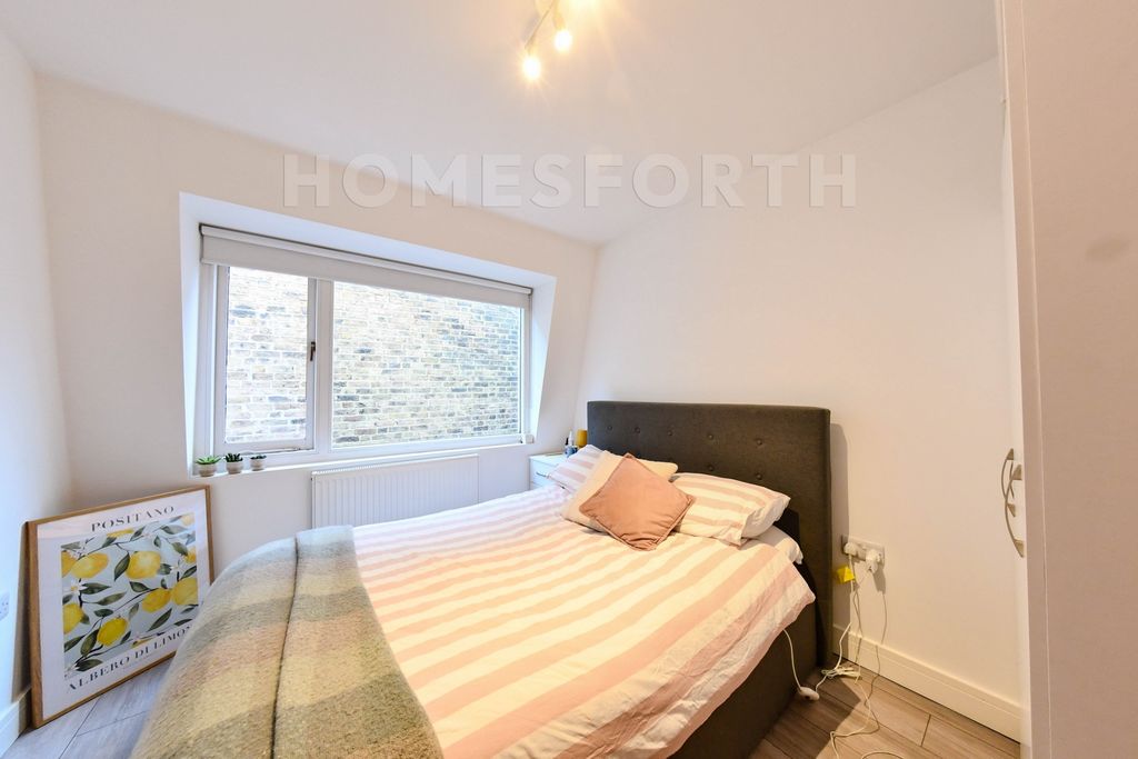 Property photo 3 of 11 Photo 1