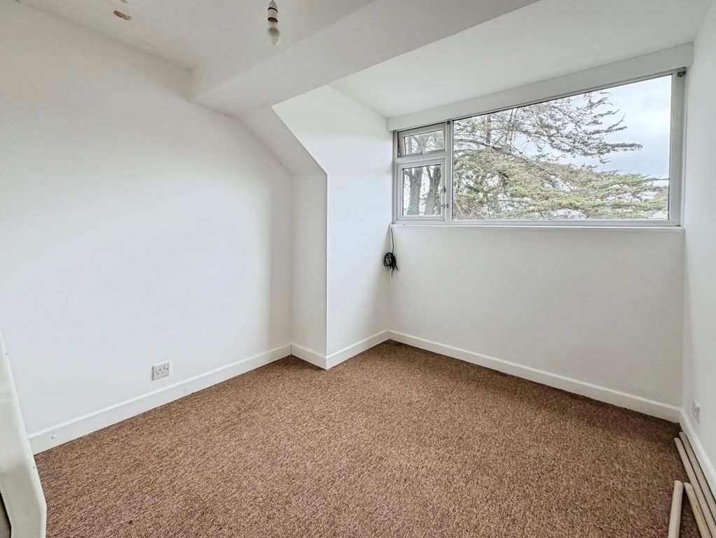 Property photo 3 of 4 Image 3