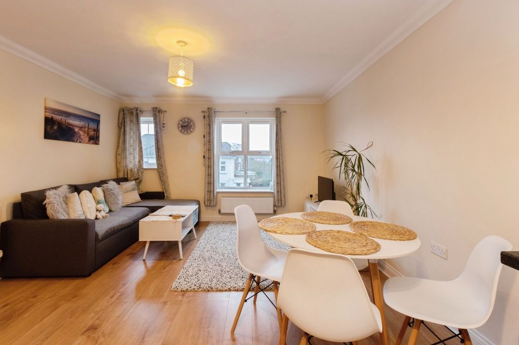 Property photo 1 of 14 Pbox-Img.Jpg