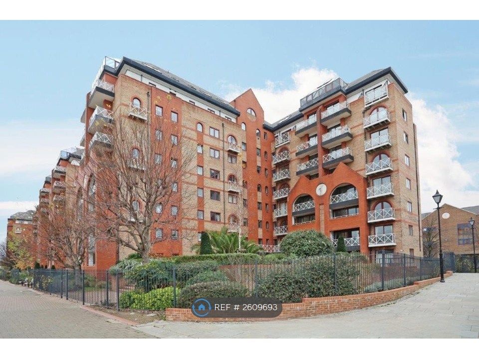 Property photo 2 of 31