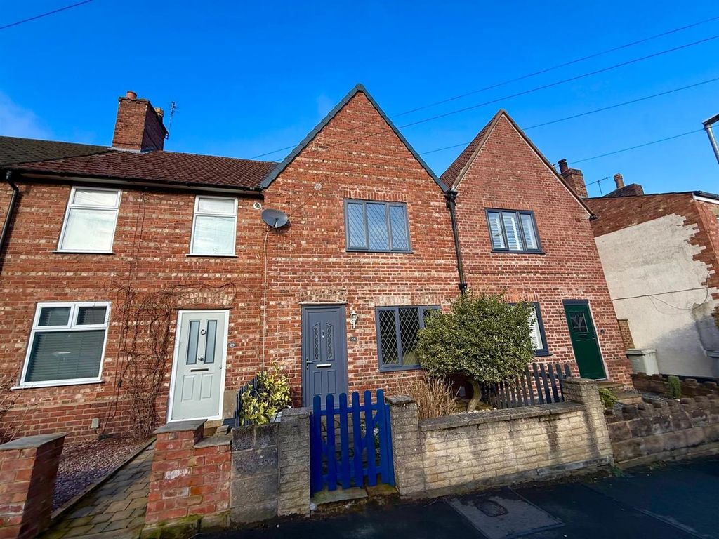 Property photo 1 of 16