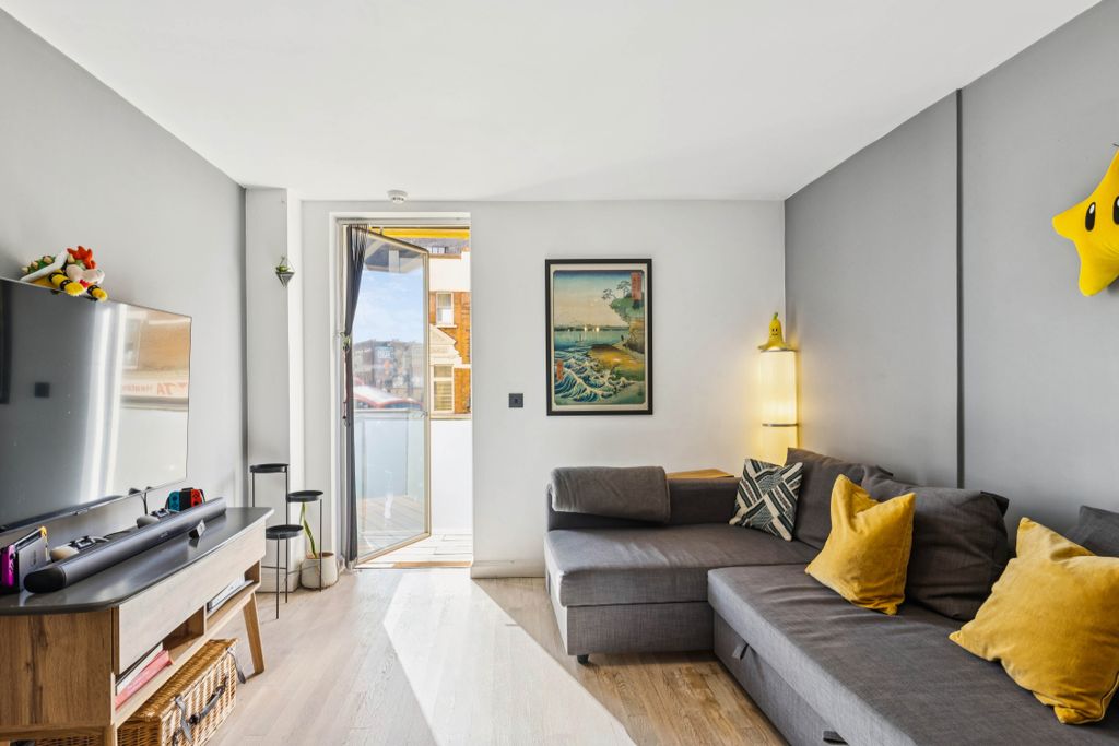 Property photo 1 of 11 6 (1).Jpg