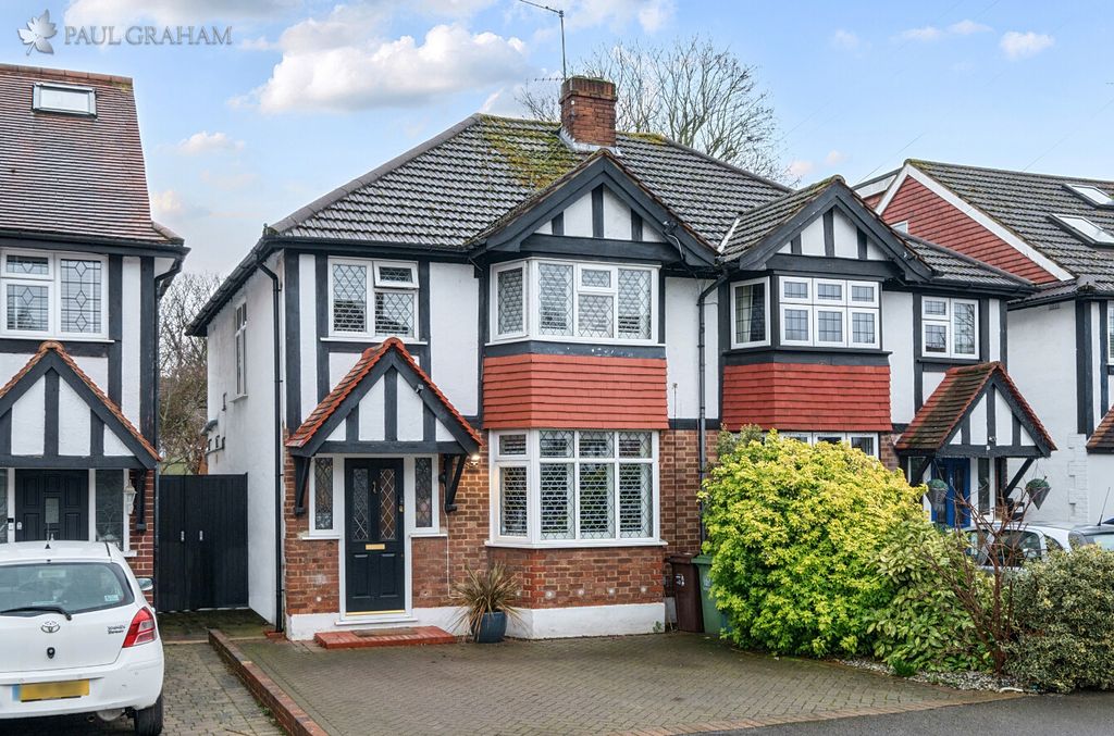 Property photo 1 of 24