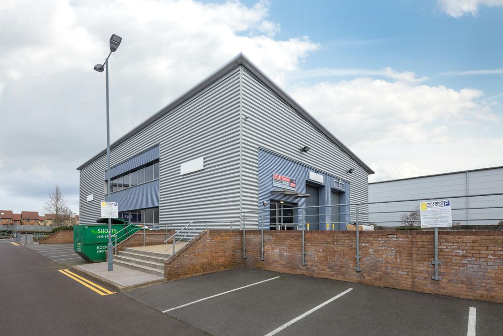 Property photo 1 of 6 2019 936 Yeovil Road Ste5997.Png