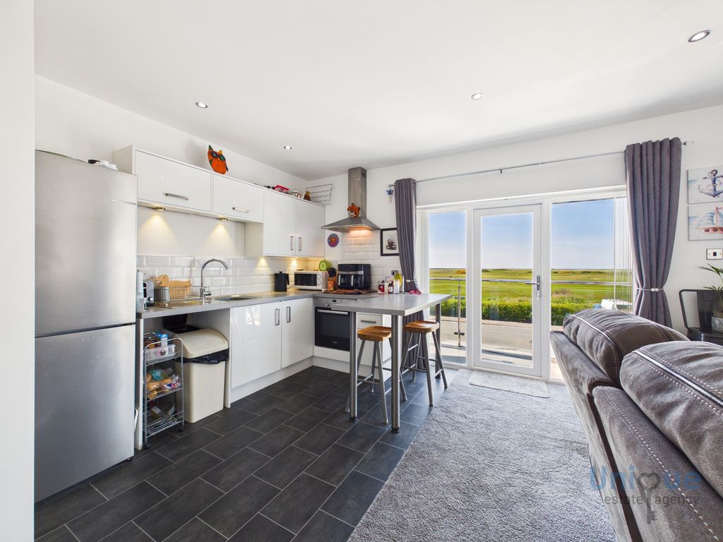 Additional image 38 of 6 bed detached house for salePrinces Way, Fleetwood FY7