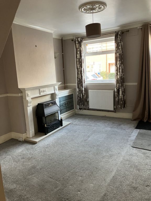 Property photo 3 of 22