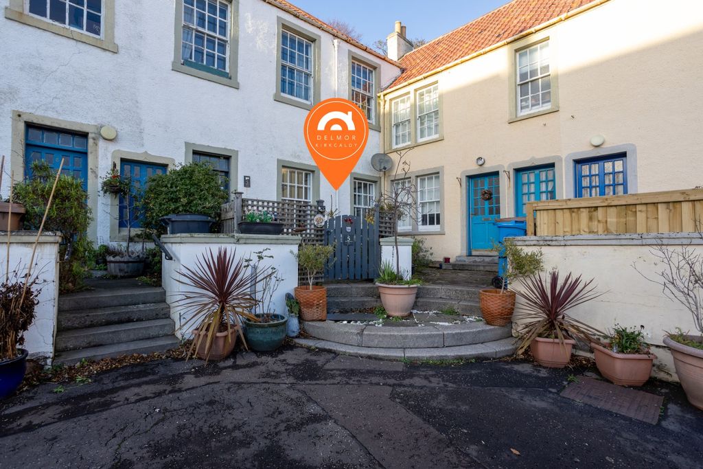 Property photo 1 of 36