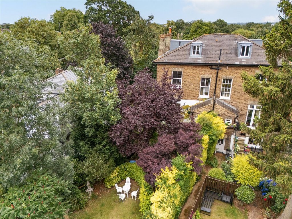 Property photo 2 of 25 Picture No. 19