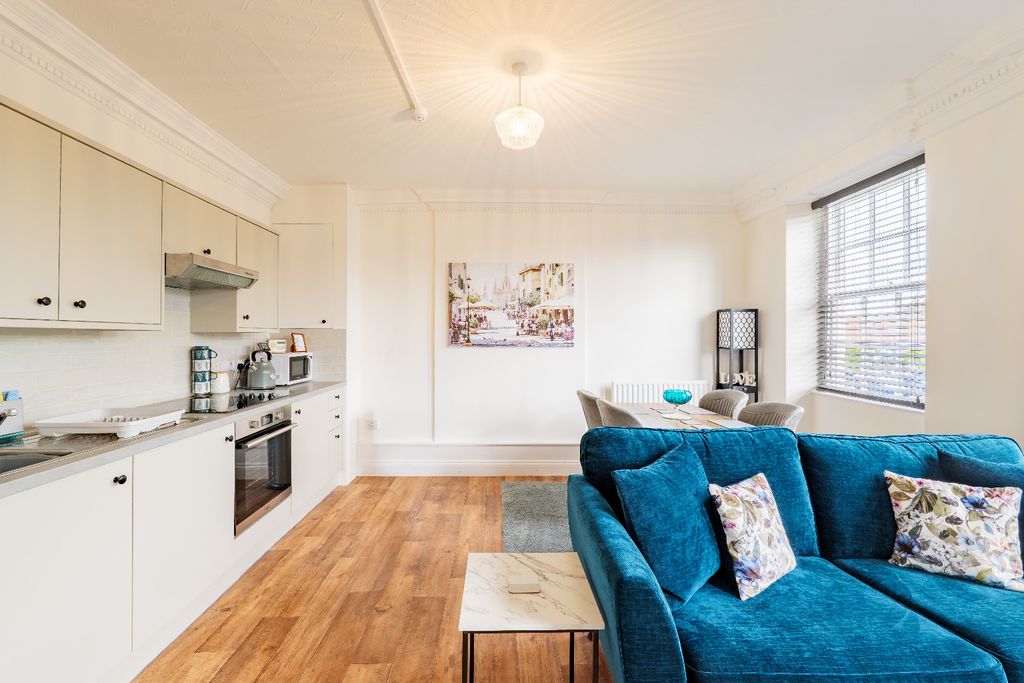 Property photo 3 of 20 5148583