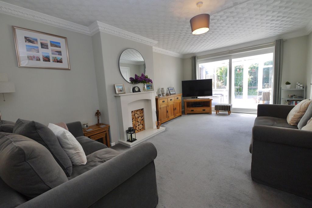 Property photo 3 of 24 3