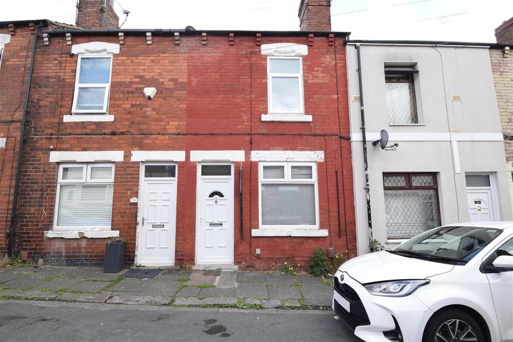 Property photo 1 of 14