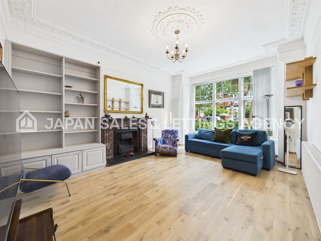 Property photo 3 of 7 Cam04401G0-Pr0135-Still001.Jpg