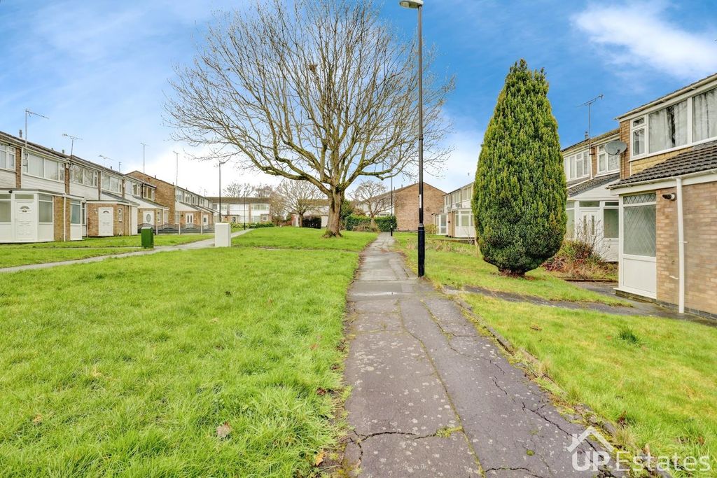 Property photo 2 of 13