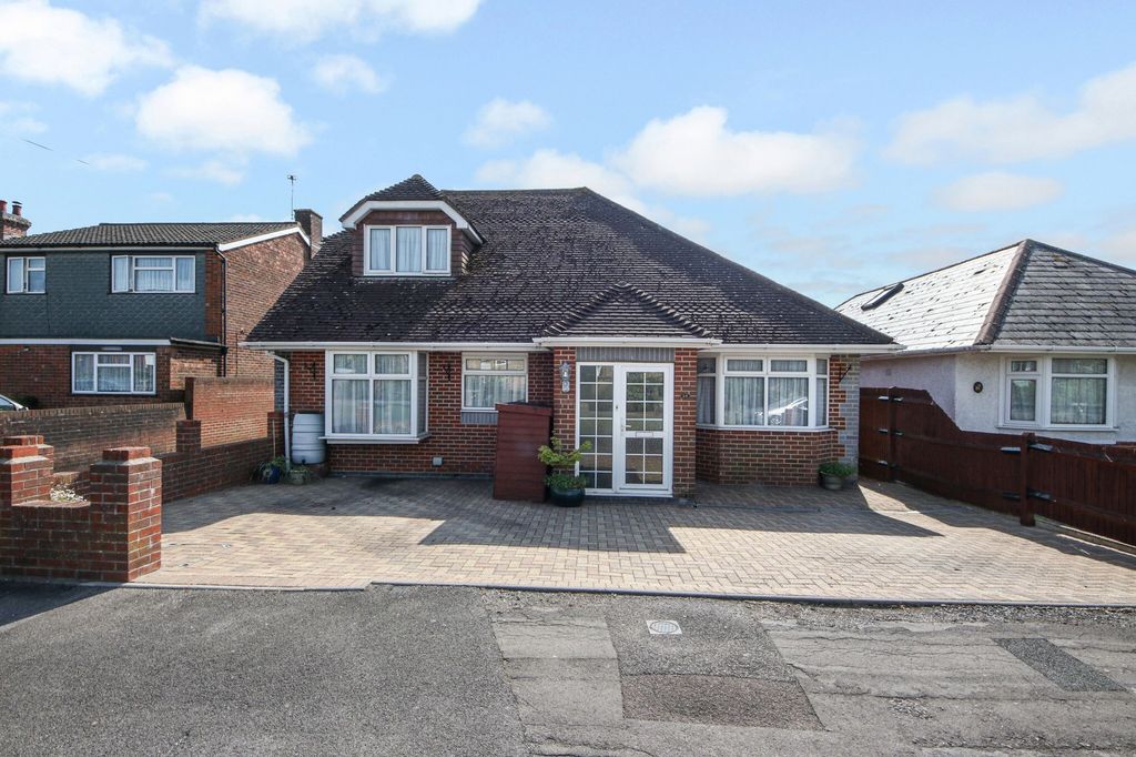 Property photo 1 of 22