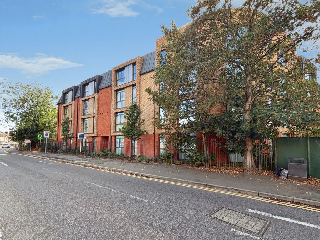 Property photo 1 of 12 Pbox-Img.Jpg