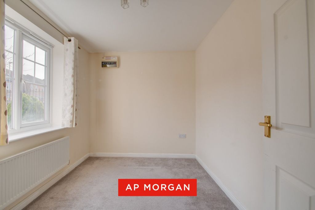 Property photo 3 of 16 Picture No. 09