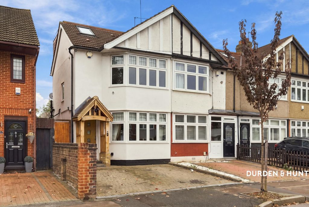 Property photo 1 of 23