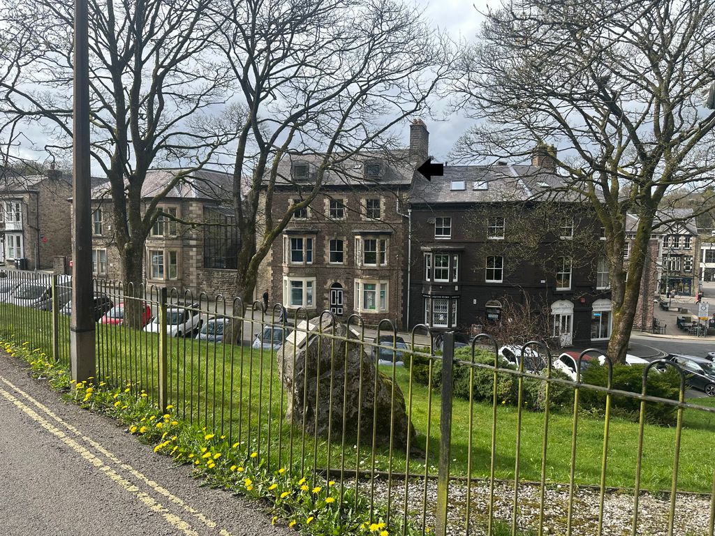 Property photo 1 of 9 Copyright Ninalubman.Com