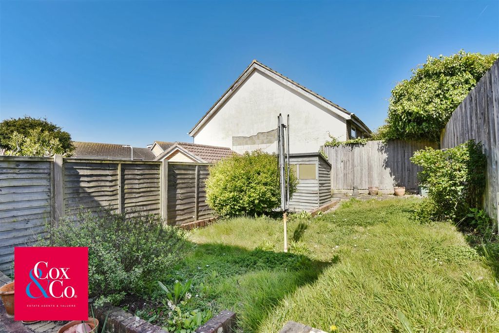 Property photo 2 of 18 81O_1766.Jpg