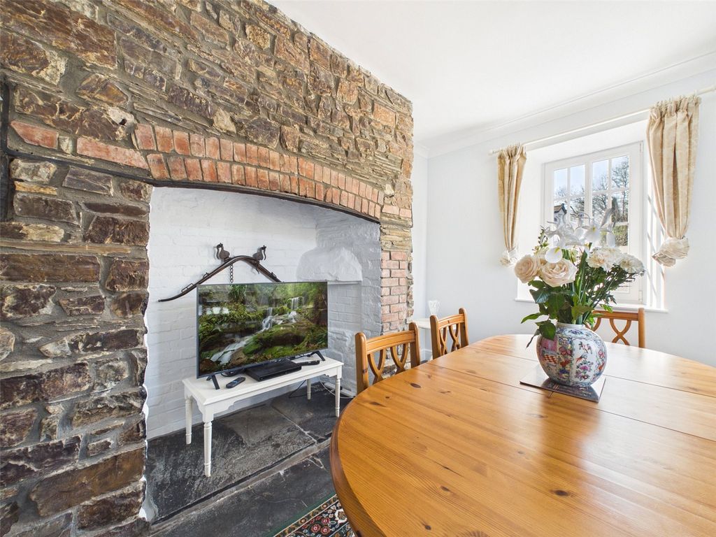 Property photo 3 of 13 Reception Room