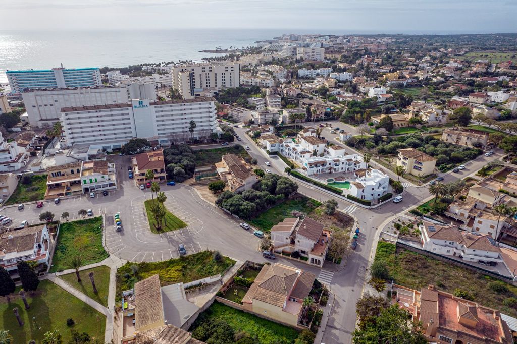 Property photo 1 of 7 1 80678.Jpeg