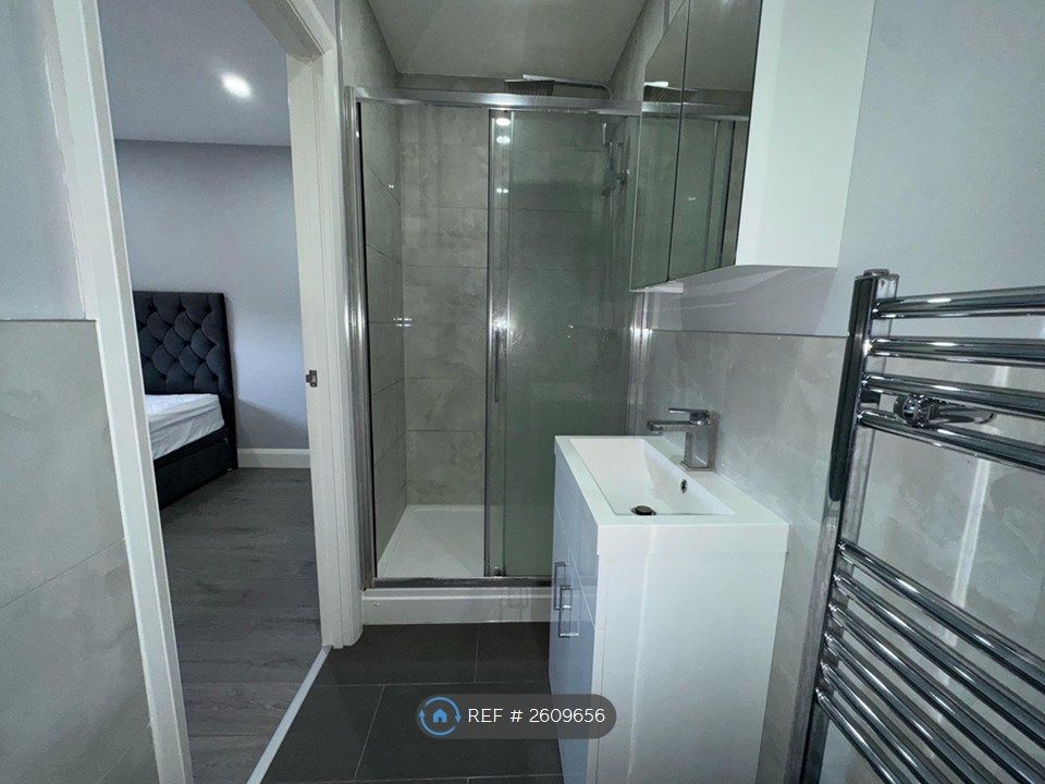 Property photo 3 of 3