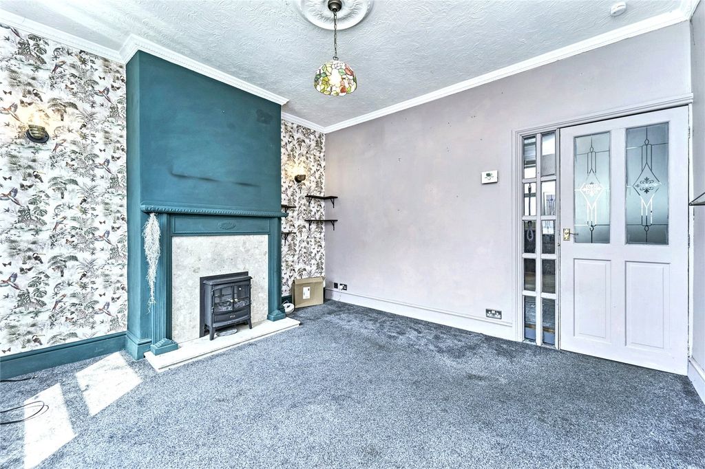 Property photo 2 of 10 Living Room