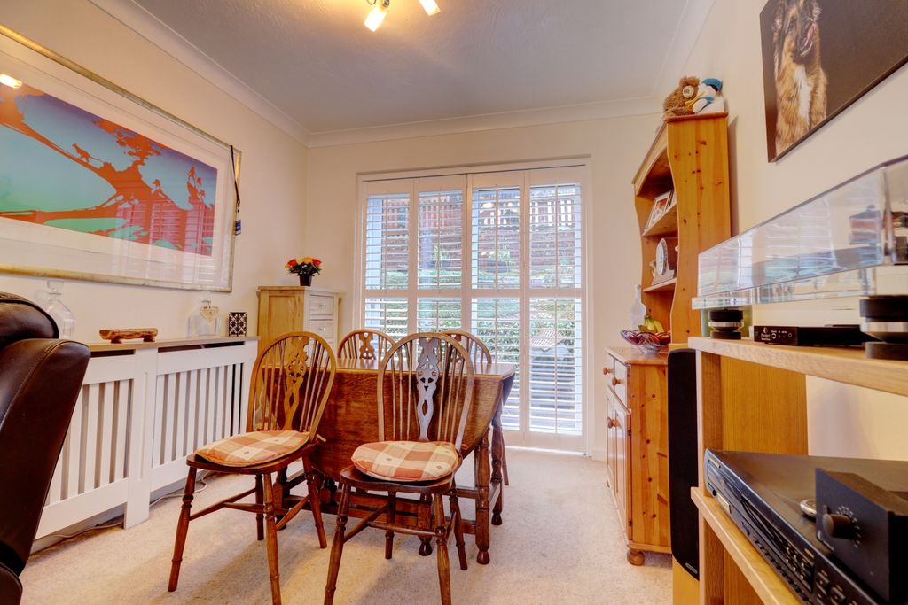 Property photo 3 of 12 Picture No. 04