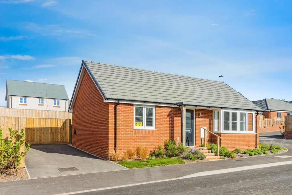 Property photo 1 of 7 Benson Grange Plot 8 - Image 1