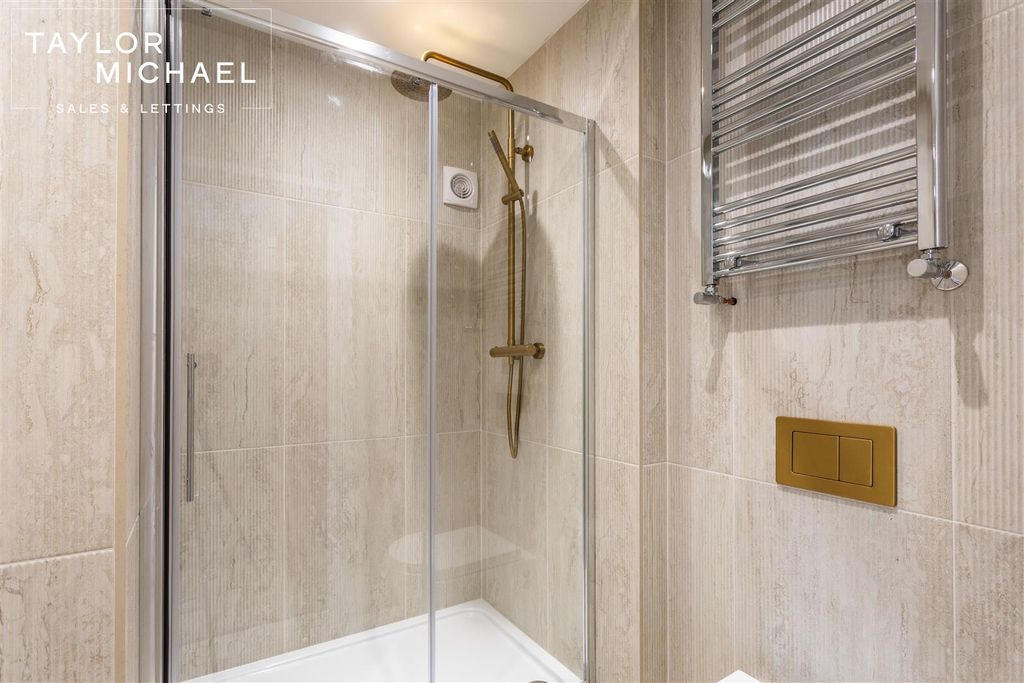 Additional image 16 of 2 bed flat to rentThe Esplanade, Selden, Worthing BN11