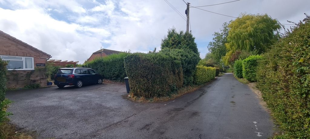 Additional image 21 of 4 bed bungalow for saleMiddle Lane, Cherhill SN11