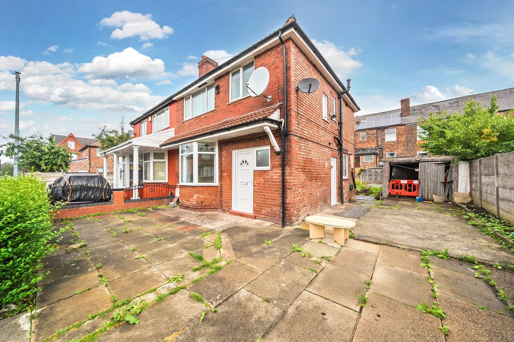 Property photo 1 of 15