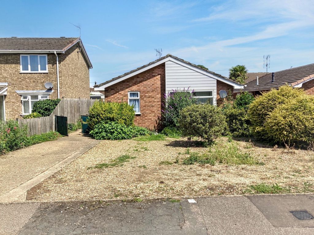 Property photo 1 of 12
