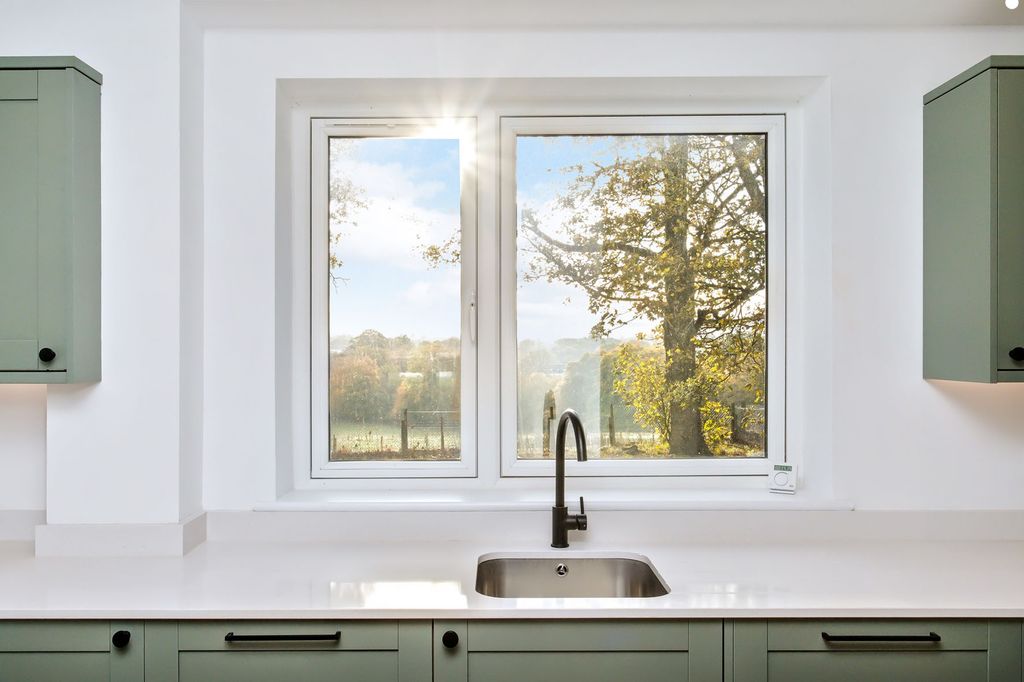 Property photo 3 of 34 Property Image 3