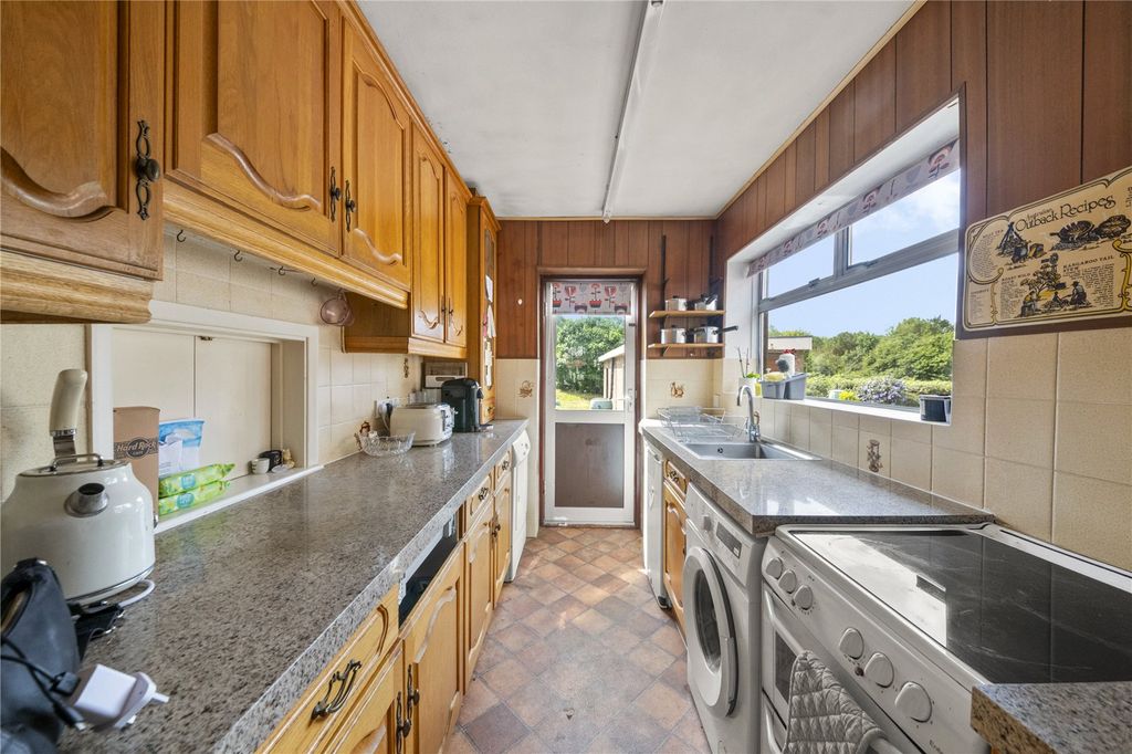 Property photo 3 of 12 Picture No. 03