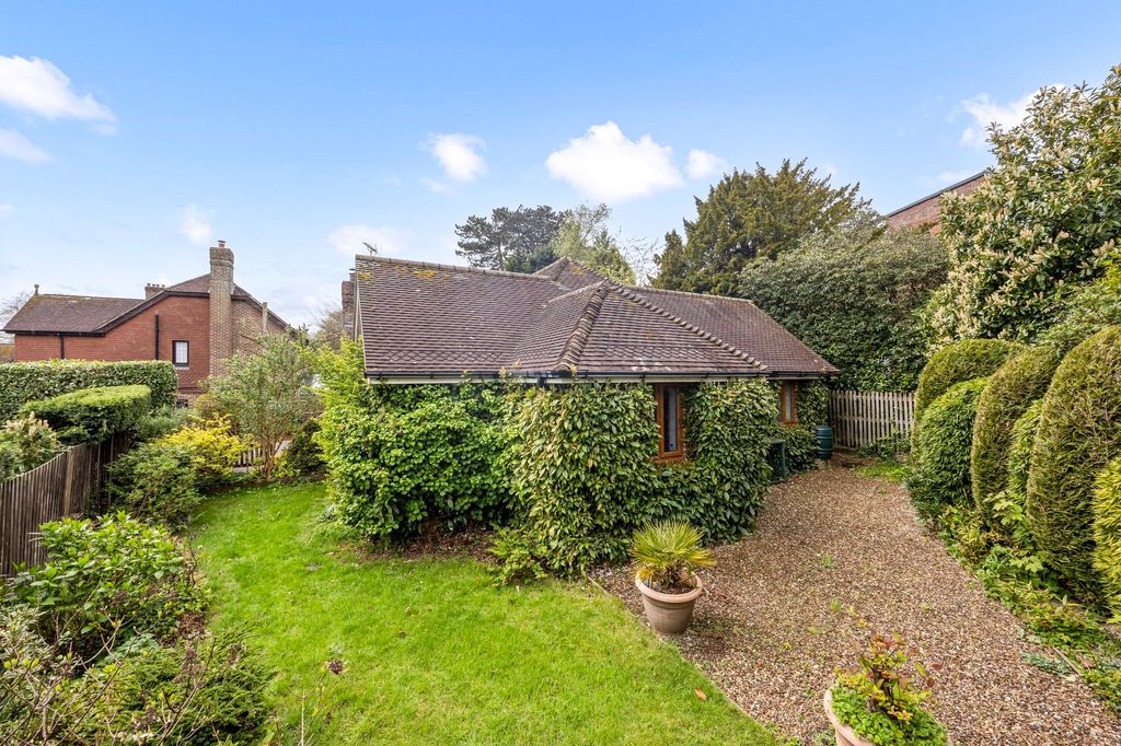 Property photo 3 of 13