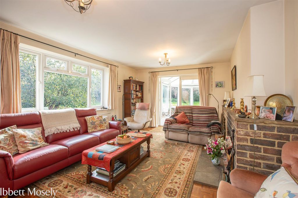 Property photo 2 of 24 Delamere31-2.Jpg