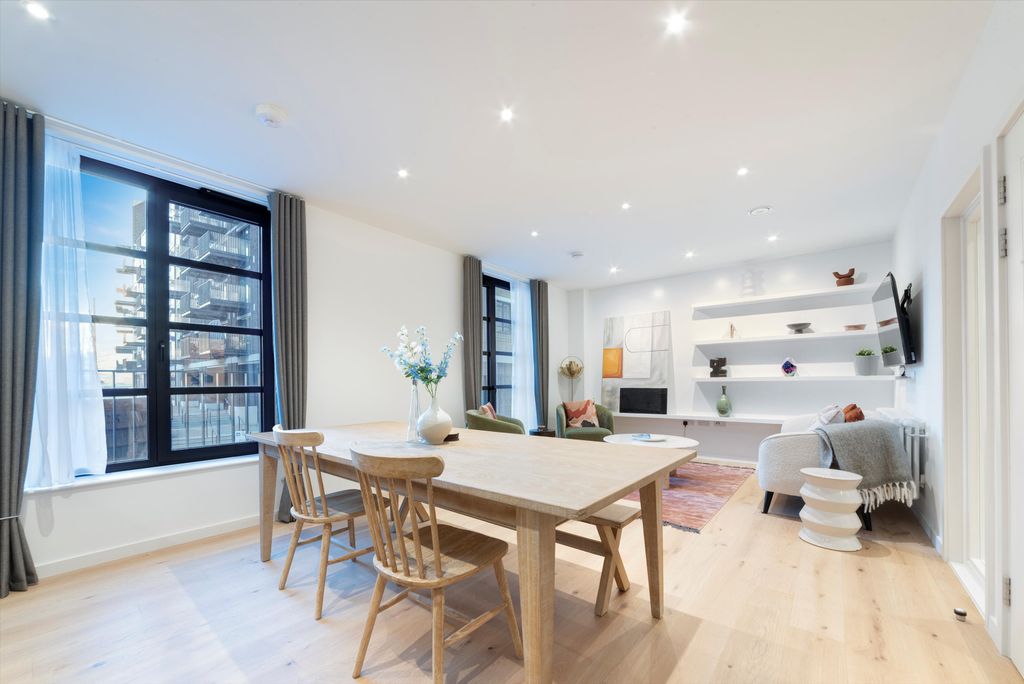 Property photo 1 of 20 Image