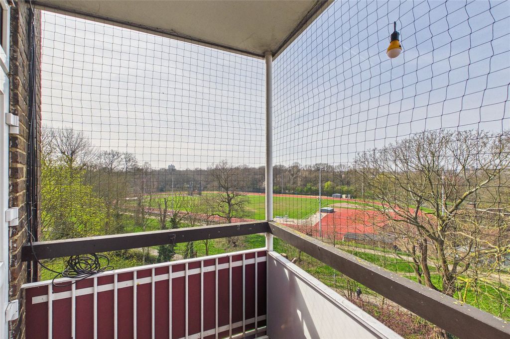 Property photo 1 of 12 Picture No. 05