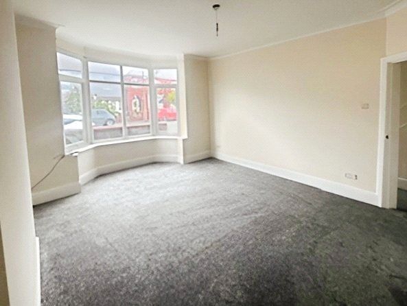 Property photo 2 of 13 Picture No. 18